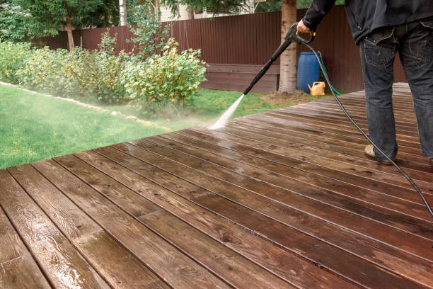 Animal Enclosure Cleaning